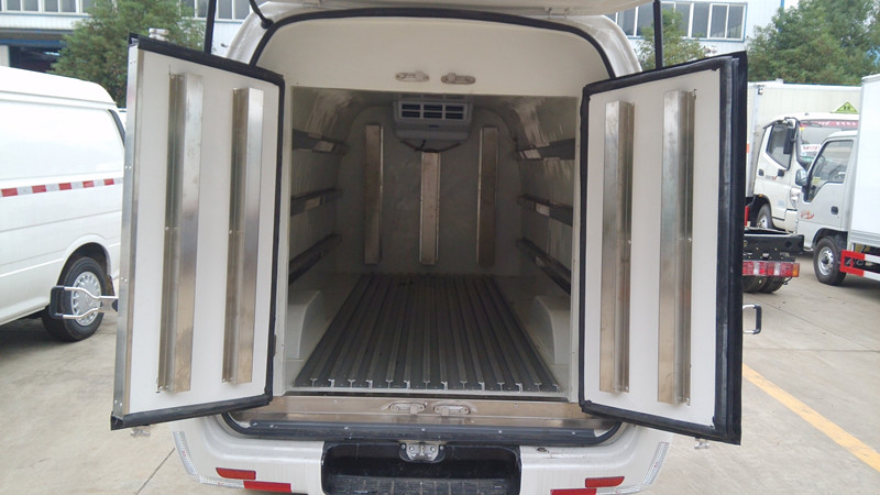 風景醫(yī)藥冷藏車