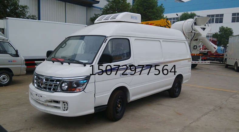 金杯國(guó)五面包冷藏車
