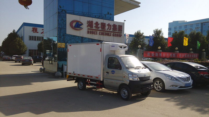 長(zhǎng)安冷藏車