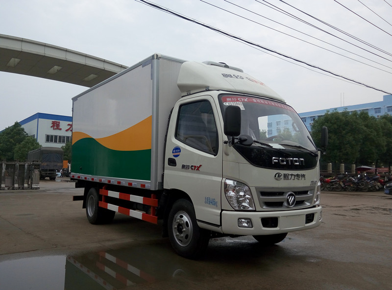 福田奧鈴4米2冷藏車