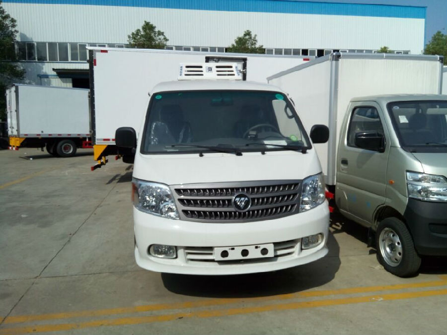 福田風(fēng)景面包冷藏車 (3).jpg