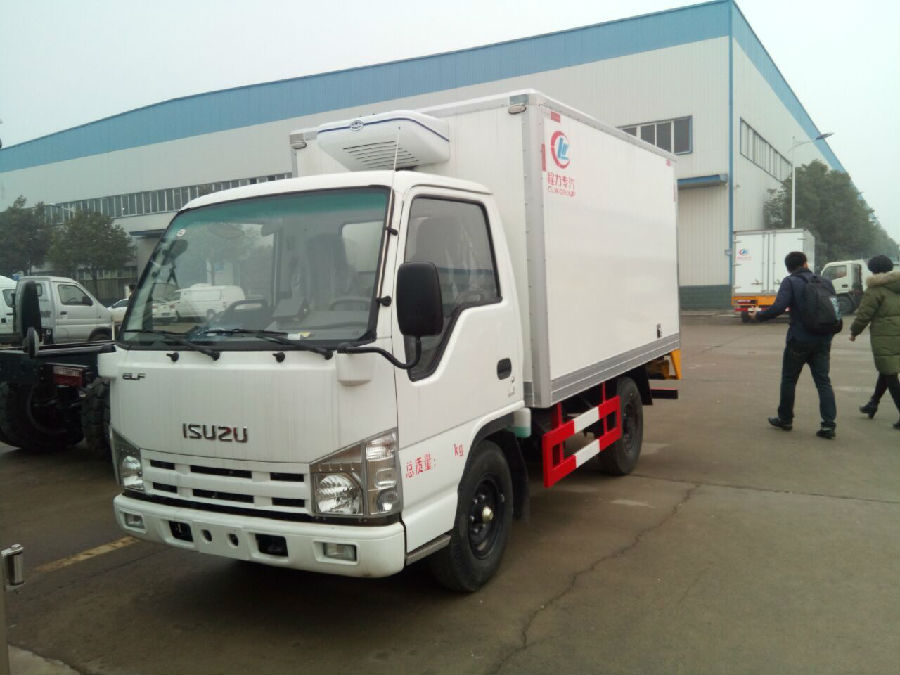 五十鈴3米冷藏車