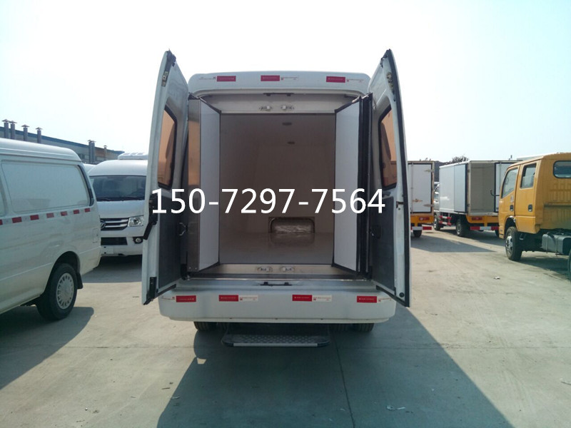 五十鈴面包冷藏車