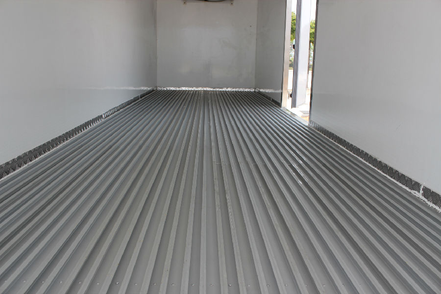 天龍9米6冷藏車