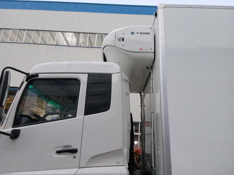 天錦7米4冷藏車