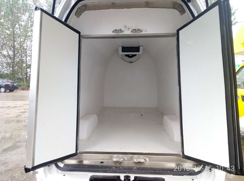 福田G7國五面包冷藏車