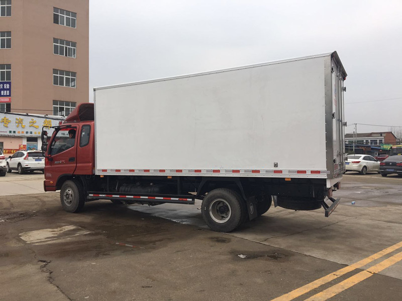 福田奧鈴國五5米2冷藏車 (3).jpg
