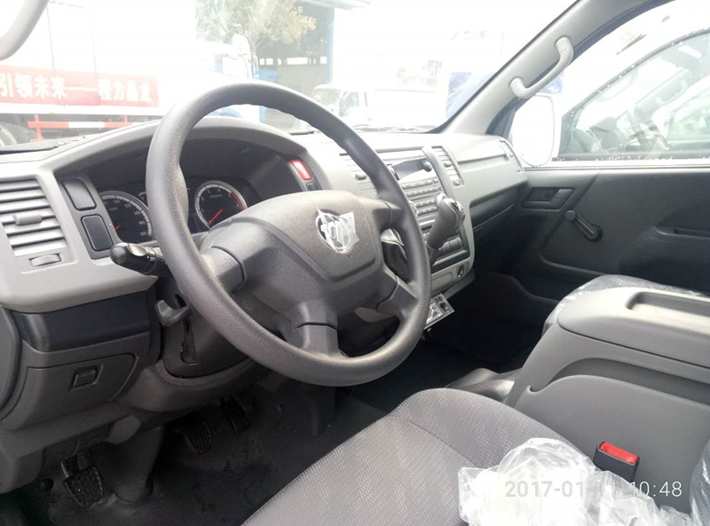 G7國五面包冷藏車 (7).jpg