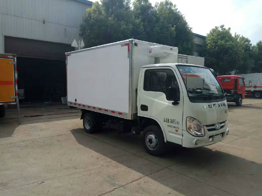 躍進小福星3米2柴油冷藏車 (6).jpg