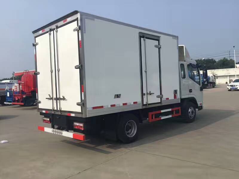 江淮帥鈴國五排半冷藏車 (6).jpg