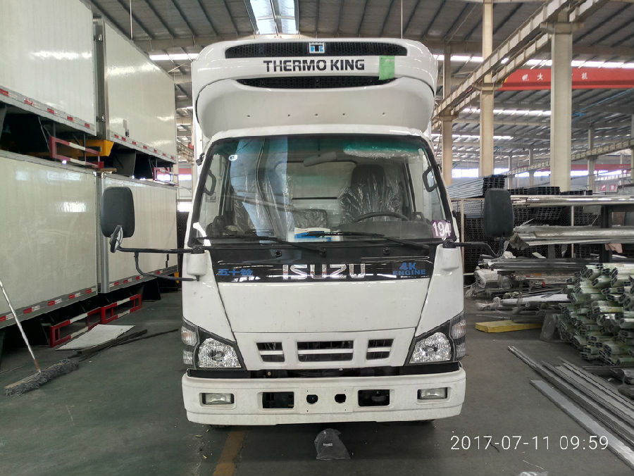 五十鈴國五4米2冷藏車 (1).jpg