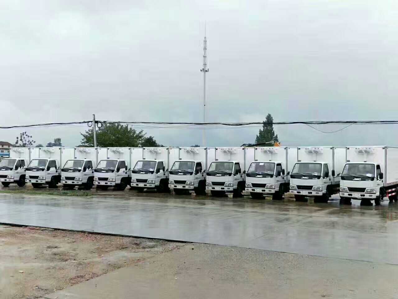 江鈴國五4米2冷藏車