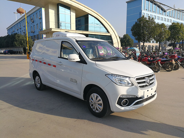 福田伽途IX5國五面包冷藏車