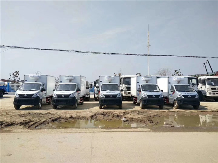 長(zhǎng)安冷藏車