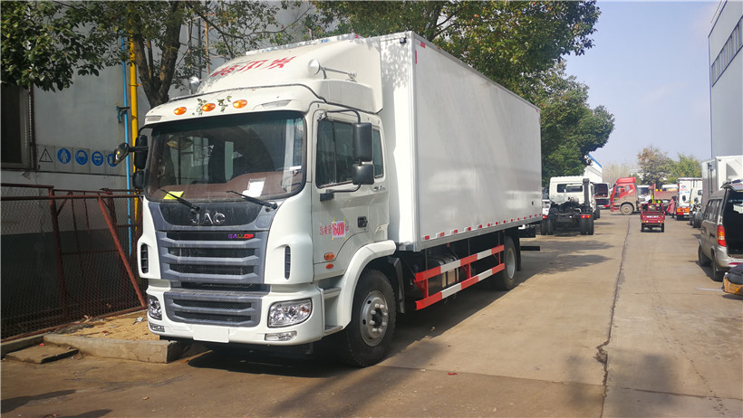 江淮格爾發(fā)6米8冷藏車