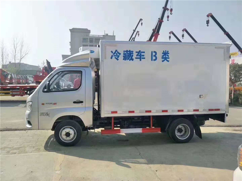 福田3米冷藏車