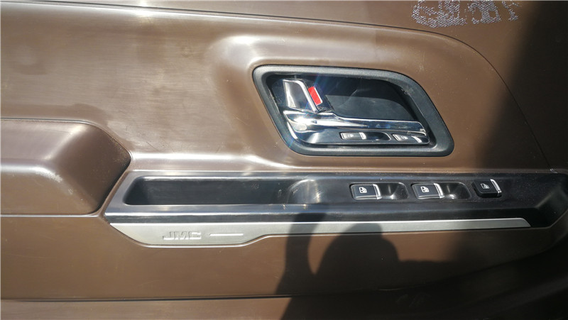 江鈴4米2冷藏車