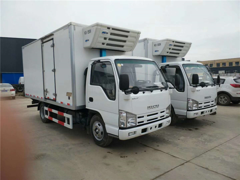 五十鈴4米2小龍蝦冷藏運輸車