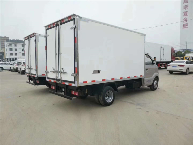 長安3米3冷藏車 (6).jpg