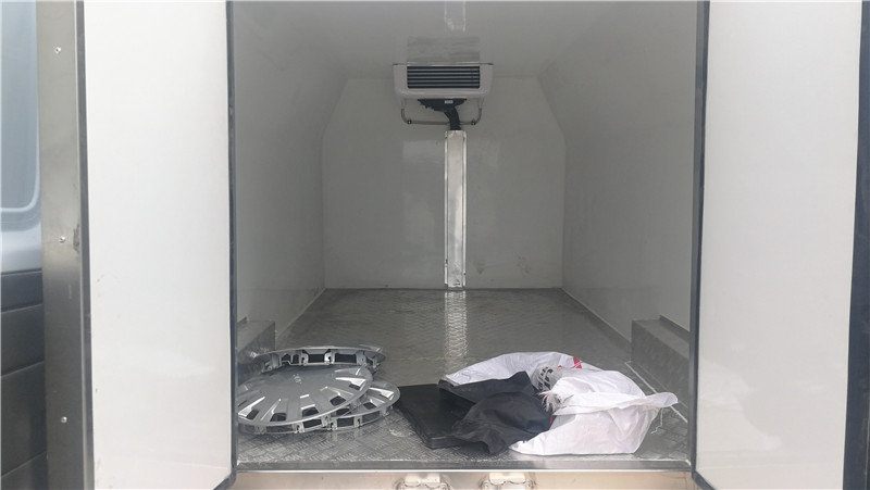 江鈴特順面包冷藏車