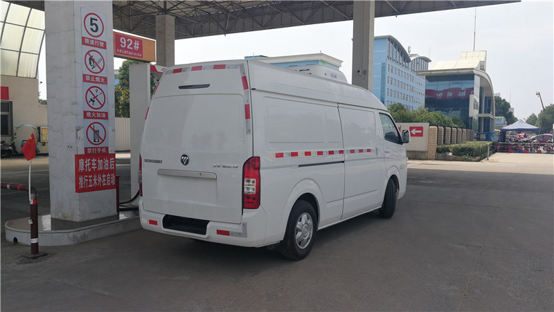 福田國(guó)六面包冷藏車(chē) (3).jpg