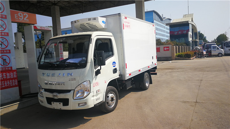躍進(jìn)國六3米3冷藏車 (2).jpg