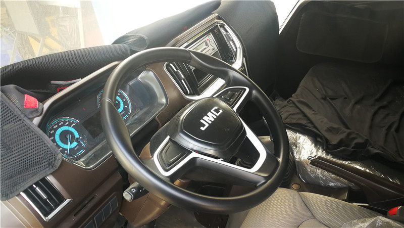 江鈴國六4米2冷藏車 (9).jpg