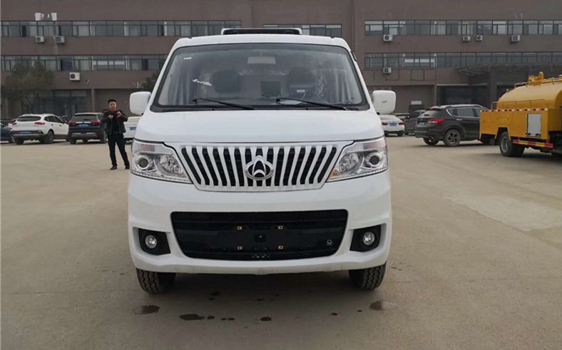 長(zhǎng)安睿行國(guó)六面包冷藏車(chē)