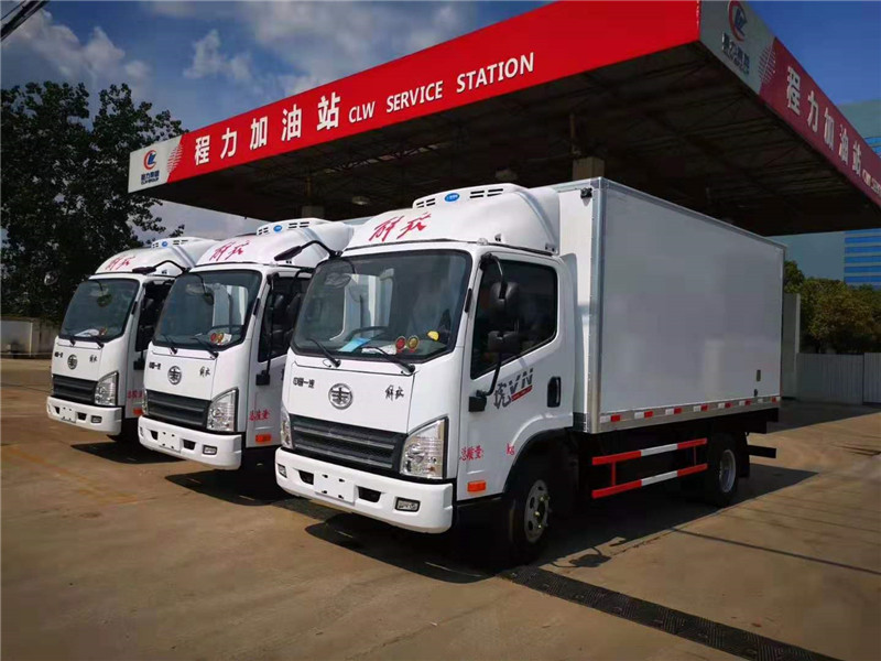 解放虎V國(guó)六4米2冷藏車
