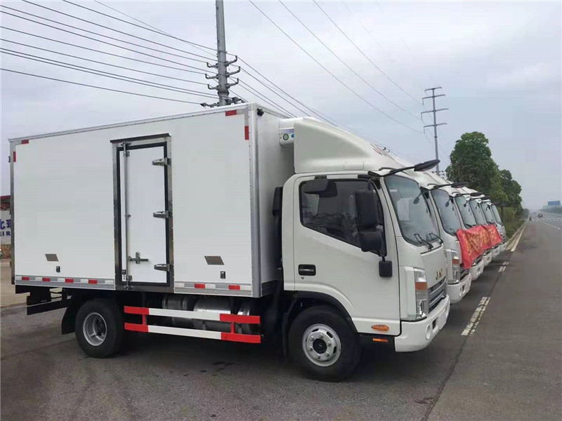 江淮帥鈴國六4米2冷藏車 (3).jpg