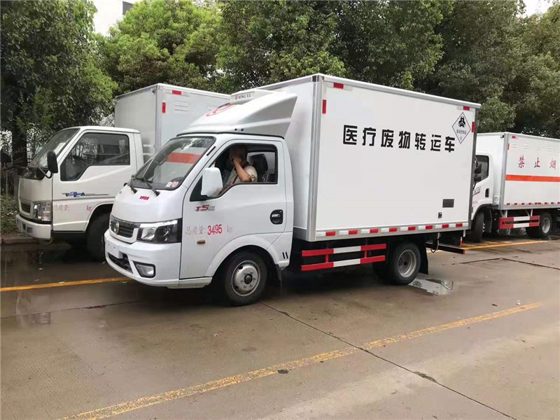 東風(fēng)途逸國六3米5醫(yī)療廢物轉(zhuǎn)運車 (2).jpg