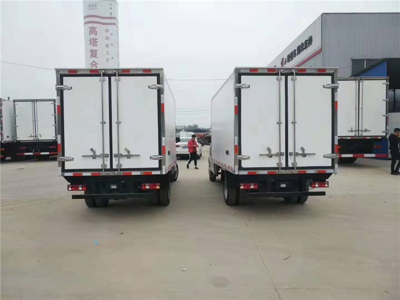 長安國六3米冷藏車 (6).jpg