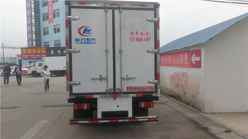 江鈴雙排國六3米2冷藏車 (7).jpg