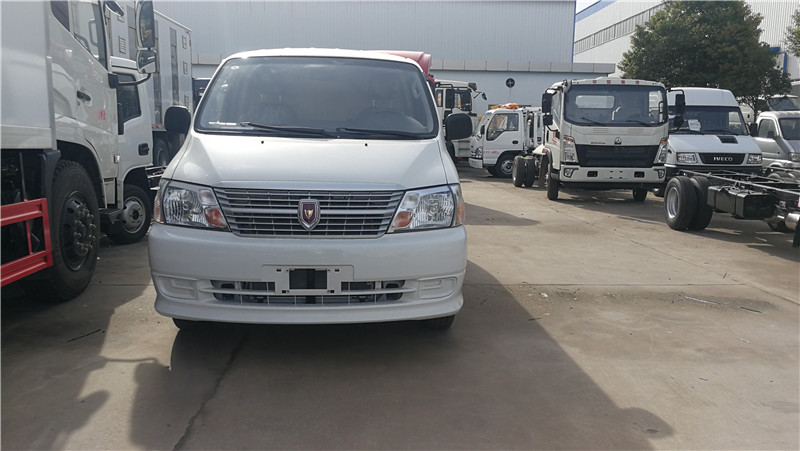 金杯快運國六面包冷藏車