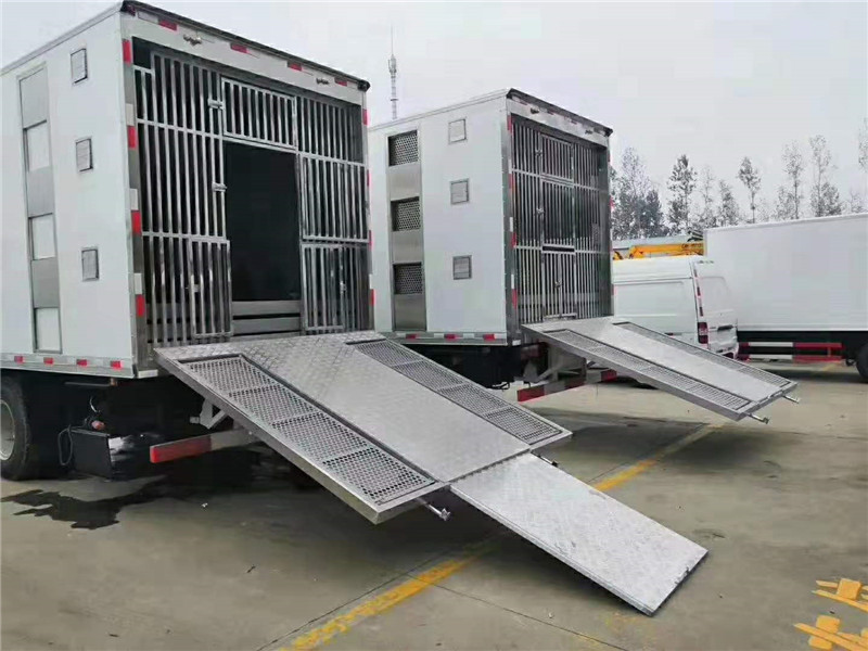 東風(fēng)多利卡國(guó)六豬苗運(yùn)輸車 (6).jpg