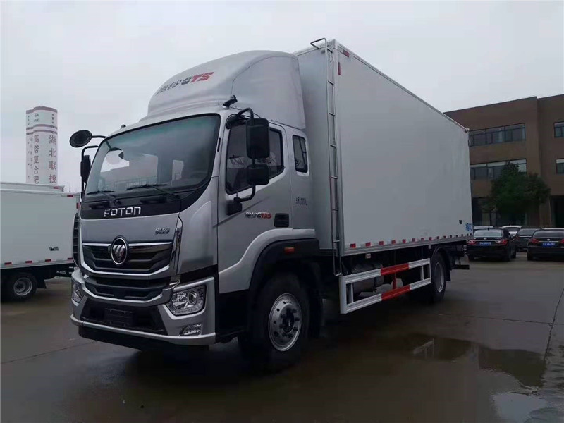 福田奧鈴大黃蜂6米8冷藏車(chē)