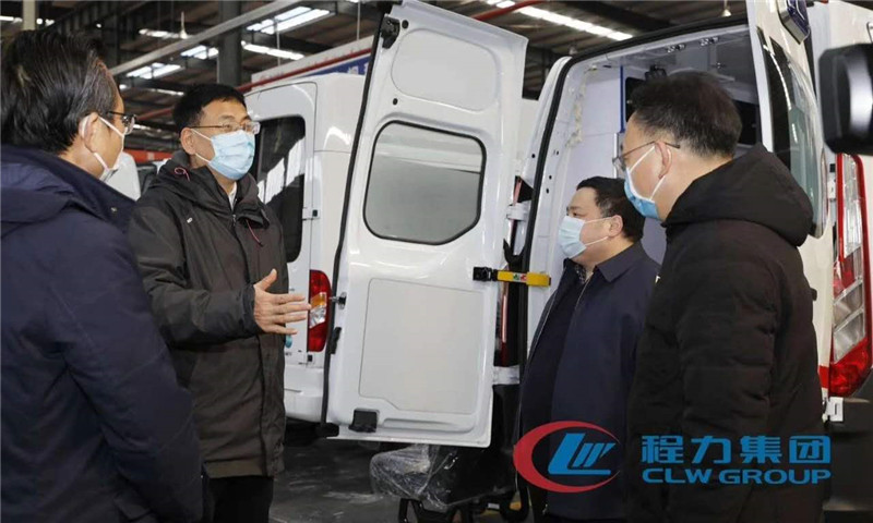 市委領(lǐng)導(dǎo)指導(dǎo)復(fù)工復(fù)產(chǎn)工作